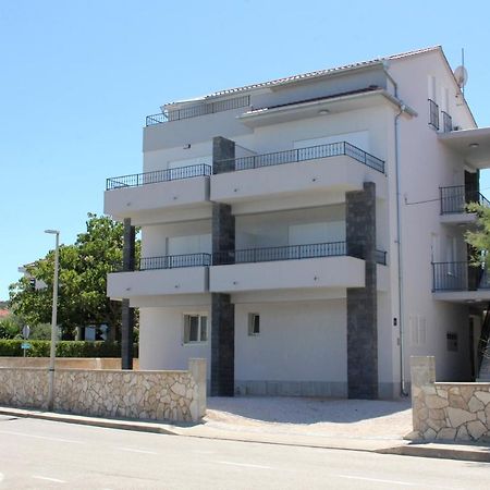 Apartmani Sara 2 Betina  Zewnętrze zdjęcie