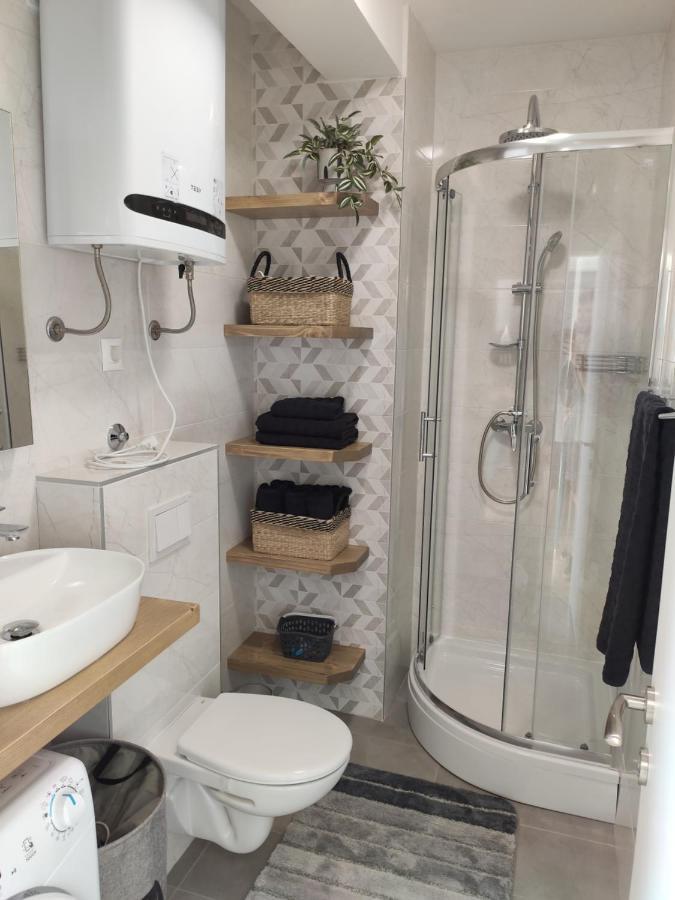 Apartmani Sara 2 Betina  Zewnętrze zdjęcie