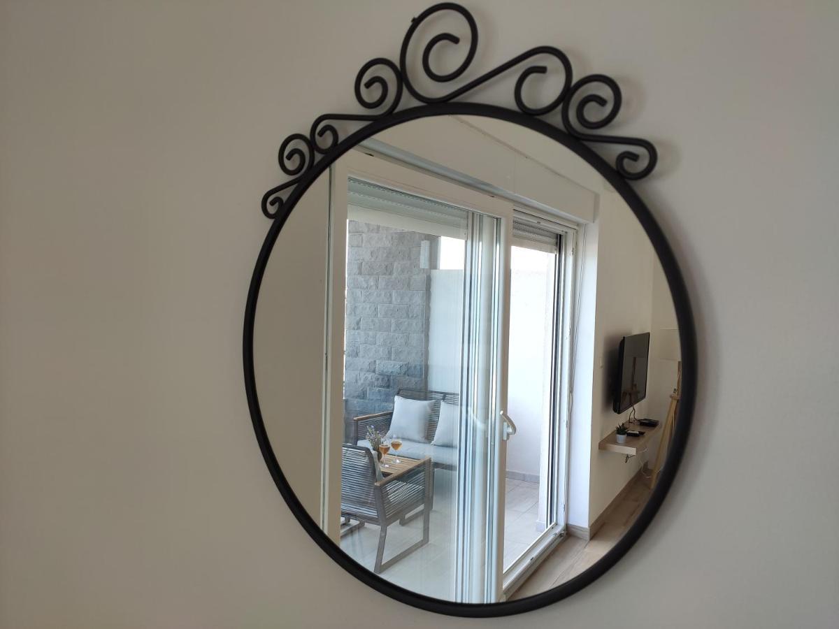 Apartmani Sara 2 Betina  Zewnętrze zdjęcie